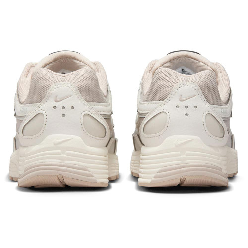 Nike P-6000 W